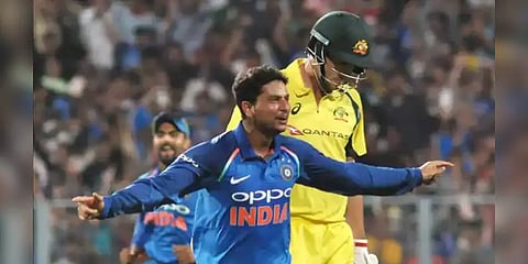 “குல்தீப் பந்துவீச்சு ஆஸ்திரேலிய அணிக்கு அச்சுறுத்தல்” - இயான் சேப்பல்