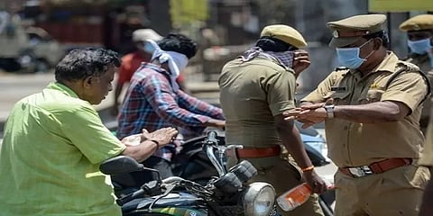 ஊரடங்கு விதிமீறல்கள்: போலீஸ் இதுவரை வசூலித்த அபராதக் கட்டணம் எவ்வளவு தெரியுமா?
