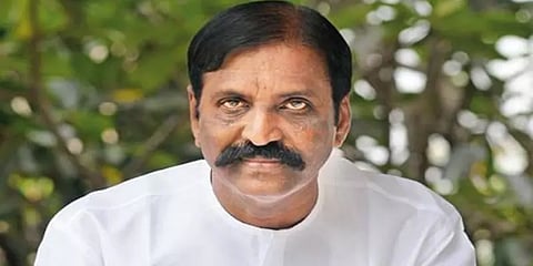 'ரகுமான், உங்கள் எல்லை வடக்கில் மட்டும் இல்லை' - வைரமுத்து
