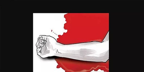 தெலுங்கானாவில் மணல் கடத்தலை தடுக்க முயன்ற விவசாயி லாரி ஏற்றி கொலை