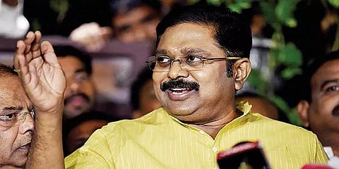 புதிய கல்விக்கொள்கையில் மாநிலத்தின் உரிமைகளை பறிக்க பழனிசாமி அரசு அனுமதிக்ககூடாது: தினகரன்