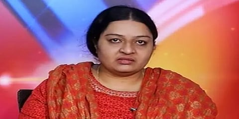 "சசிகலா குடும்பத்தால்தான் தன்னால் வேதா இல்லத்திற்கு செல்ல முடியவில்லை" ஜெ.தீபா !