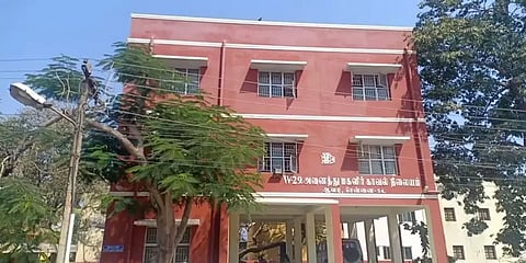 மகளுக்கு பாலியல் தொந்தரவு கொடுத்த தந்தை போக்சோவில் கைது