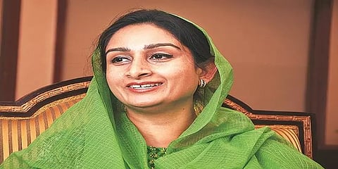 விவசாயிகளுக்காக ராஜினாமா செய்ததில் பெருமையாக உள்ளது: ஹர்சிம்ரத் கவுர் பாதல்!