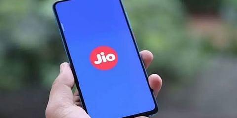 40 கோடி வாடிக்கையாளர்களுடன் ரிலையன்ஸ் ஜியோ முதல் இடம்