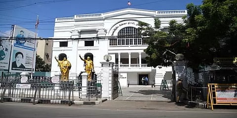 அதிமுகவுக்கு டாடா குழும அறக்கட்டளை ரூ.46.78 கோடி நன்கொடை