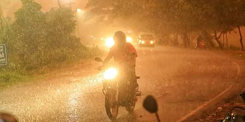 தென் மாவட்டங்களில் மிக கனமழைக்கு வாய்ப்பு: வானிலை முன்னறிவிப்பு