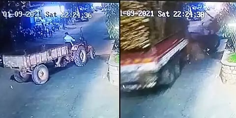 மின்னல் வேகத்தில் டிராக்டர் மீது மோதிய லாரி... வெளியான பதறவைக்கும் சிசிடிவி காட்சி