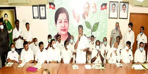 “அண்ணன்-தம்பி பிரச்னைகள் இருந்தால் பேசி தீர்ப்போம்”- ஓபிஎஸ்