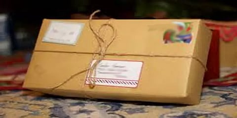 மதுரை விமான நிலையத்திற்கு வந்த சந்தேகத்திற்குரிய பார்சலால் பல மணி நேரம் பரபரப்பு
