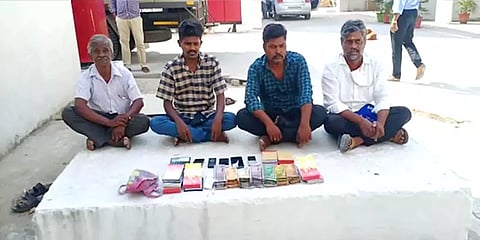 சென்னை: காவல் துறையின் உதவியோடு அமோகமாக நடைபெறும் ஒரு நம்பர் லாட்டரி விற்பனை