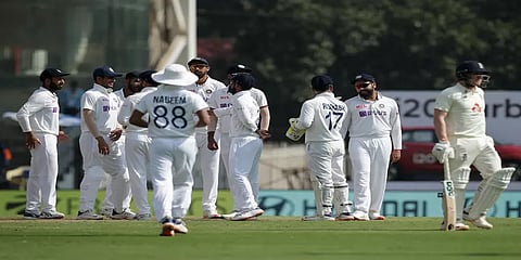 சென்னை டெஸ்ட்: இங்கிலாந்து 578 ரன்களுக்கு 'ஆல் அவுட்'