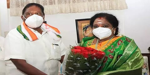 புதுச்சேரி முதல்வராக ஆகவேண்டும் என தமிழிசைக்கு ஆசை! – நாராயணசாமி
