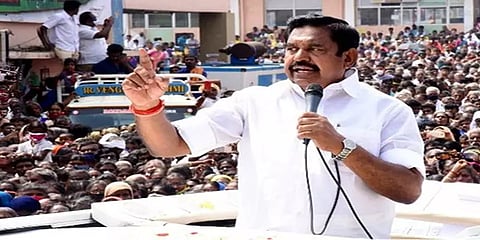“பேசி பேசி தொண்டை மங்கிப் போச்சு, அதான் பேச்சு வரல” -வேதாரண்யம் பரப்புரையில் முதல்வர்