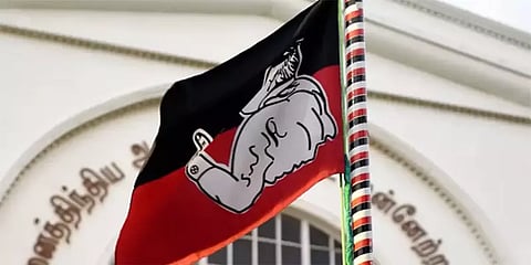 திமுக வேட்பாளருக்கு கொலை மிரட்டல் விடுத்ததாகப் புகார் : அதிமுக பிரமுகர் மீது வழக்கு