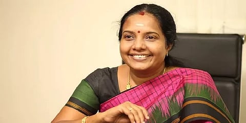 கோவை தெற்கு தொகுதியில் வானதி சீனிவாசன் வெற்றி - நீண்ட இழுபறிக்கு பின் கமல்ஹாசன் தோல்வி