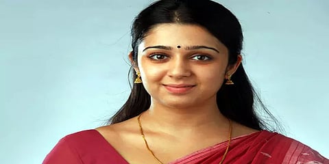 ”திருமணம் எனும் தவறை என் வாழ்க்கையில் செய்யவே மாட்டேன்!” - நடிகை சார்மி