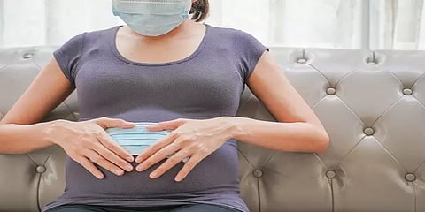 கொரோனா 2வது அலையில் அதிகம் பாதிக்கப்படும் கர்ப்பிணிகள்! - மருத்துவர்கள் சொல்வதென்ன?