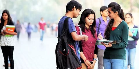 ப்ளஸ் 2-க்குப் பிறகு என்ன படிக்கலாம்? எங்கு படிக்கலாம்? - கல்வியாளர்கள் வழிகாட்டுதல்