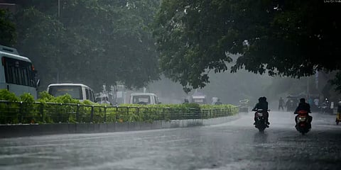 சென்னையை ஜில்லென்று மாற்றிய மழை: மக்கள் மகிழ்ச்சி