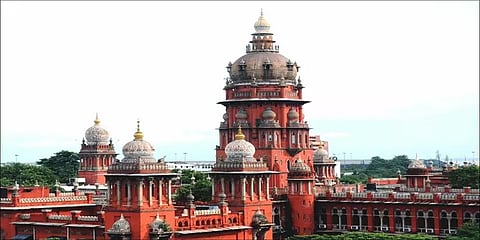 "கொரோனாவால் உயிரிழந்த அனைவருக்கும் இழப்பீடு வழங்க ஆணையிட முடியாது" - உயர்நீதிமன்றம்