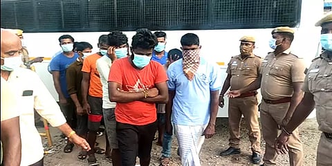 இலங்கை டூ இந்தியா: சட்டவிரோதமாக கனடா செல்ல முயன்ற இலங்கையை சேர்ந்த 65 பேர் கைது