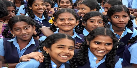 நாட்டில் 22% பள்ளிகளில்தான் இணைய வசதி; இடைநிற்றல் நிலவரம்: UDISE+ ஆய்வறிக்கை 2019-20 ஷாக்