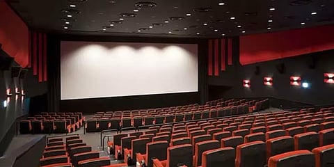 கர்நாடகாவில் இன்று முதல் திரையரங்குகளை திறக்க அனுமதி