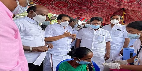 40 ஆயிரம் முகாம்கள் - இலக்கான 20 லட்சம் பேரை தாண்டி தடுப்பூசி செலுத்தும் தமிழ்நாடு