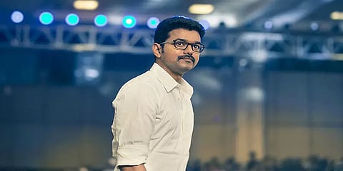நடிகர் விஜய் தலைமையில் இயங்கும் மக்கள் இயக்கம் கலைக்கப்படவில்லை: விஜய் தரப்பில் விளக்கம்