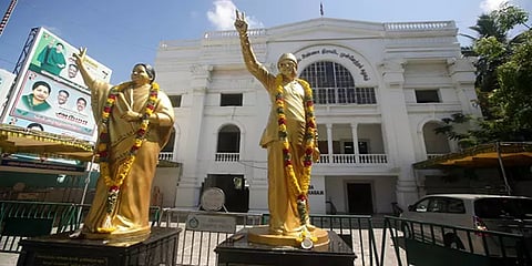 ’எடப்பாடி பழனிசாமியை நீக்குங்கள்’ என்று கூறியதால் அதிமுகவிலிருந்து ஜே.எம்.பஷீர் நீக்கம்