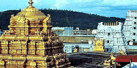 திருப்பதி மலைப்பாதையில் மண்சரிவு ஏற்பட வாய்ப்பு: போக்குவரத்தில் கடும் கட்டுப்பாடு