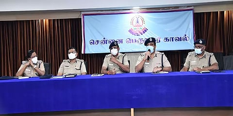 கூரியர் மற்றும் பார்சலில் போதைப்பொருட்களை கடத்தப்படுவதை தடுக்க போலீசார் தீவிரம்