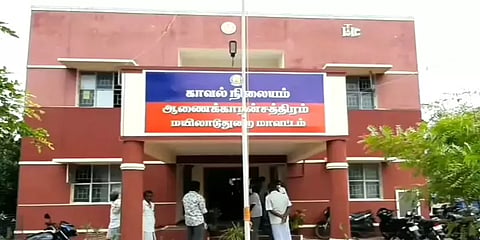 சீர்காழி: பிறந்து சில மணி நேரமே ஆன குழந்தையை மூங்கில் காட்டில் வீசிய அவலம்
