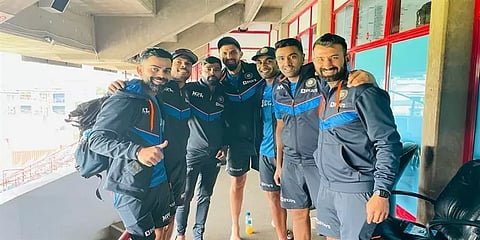 தென் ஆப்பிரிக்கா : முதல் பயிற்சி செஷனை முடித்த இந்திய டெஸ்ட் அணி - போட்டோவை பகிர்ந்த கோலி!
