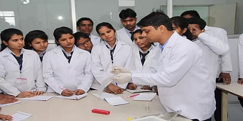 துணை மருத்துவப் படிப்புகளுக்கு இன்று முதல் கவுன்சிலிங்