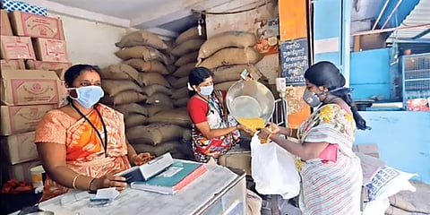 வரும் ஞாயிறன்று முழு ஊரடங்கு: நியாயவிலைக் கடைகள் செயல்படாது என அறிவிப்பு