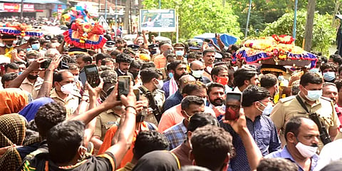 சபரிமலையில் நாளை மகரஜோதி தரிசனம்: அனைத்து ஏற்பாடுகளும் தயார் - தேவசம் போர்டு