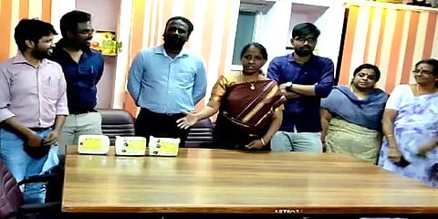 கோவை: போலி ஹால்மார்க் முத்திரை - ரூ. 11 லட்சம் மதிப்பிலான தங்க நகை பறிமுதல்