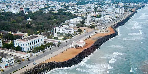 புதுச்சேரியில் களைகட்டும் காணும் பொங்கல் கொண்டாட்டம்