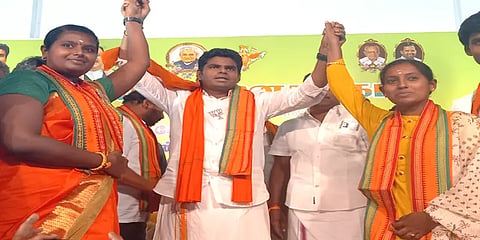 'பாட்ஷா ரஜினி போல் முன்னேறுங்கள்' - பெண் வேட்பாளர்களுக்கு அண்ணாமலையின் வாழ்த்து