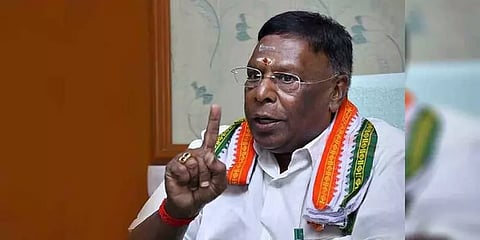 'ஆர்.எஸ்.எஸ். கலாசாரத்தை பள்ளிகள் மூலமாக நுழைக்கும் பாஜக' - நாராயணசாமி குற்றச்சாட்டு