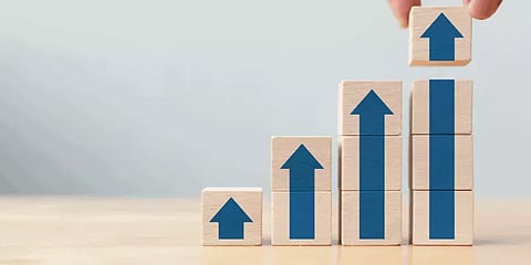 நடப்பு நிதியாண்டில் தமிழகத்தின் வரி வருவாய் உயர்வு