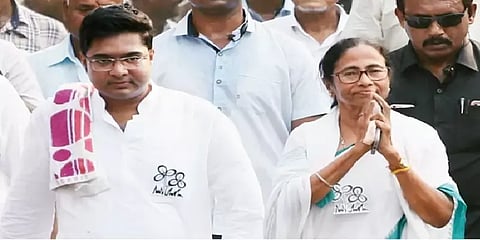 முற்றுகிறது மம்தா பானர்ஜி - அபிஷேக் பானர்ஜி மோதல் : ஐபேக் தலையீடு காரணமா? - ஓர் பார்வை