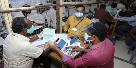 சென்னை மாநகராட்சி வார்டுகள்: முன்னிலை நிலவரம் இங்கே