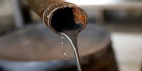 கச்சா எண்ணெய் இறக்குமதி செலவு அதிகரிப்பு - என்ன காரணம்? ஏன்?