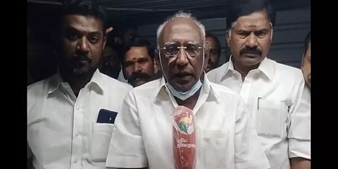 சசிகலா, தினகரன் இணைப்பு.. தேனி கூட்டத்தில் நடந்தது என்ன? - மாவட்ட செயலாளர் சையது பேட்டி