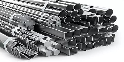 உக்ரைன்-ரஷ்யா போர் எதிரொலி - ஸ்டீல் விலை கடும் உயர்வு