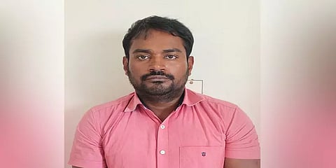ரவுடி நீராவி முருகன் போலீஸ் என்கவுன்ட்டரில் சுட்டுக் கொலை
