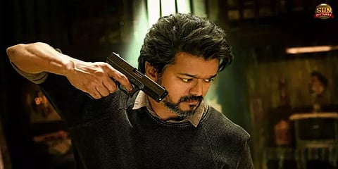 ’கடைசியில் விஜய்’: ‘பீஸ்ட்’ புகைப்படங்களை ஒவ்வொன்றாக இறக்கி தெறிக்கவிடும் படக்குழு!